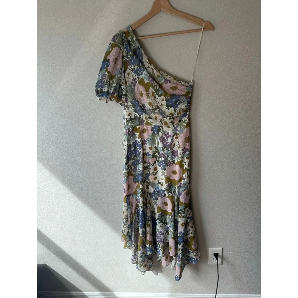 ASTR The Label‎ Santorini Dress One Shoulder Asymmetrical Midi Floral Size S